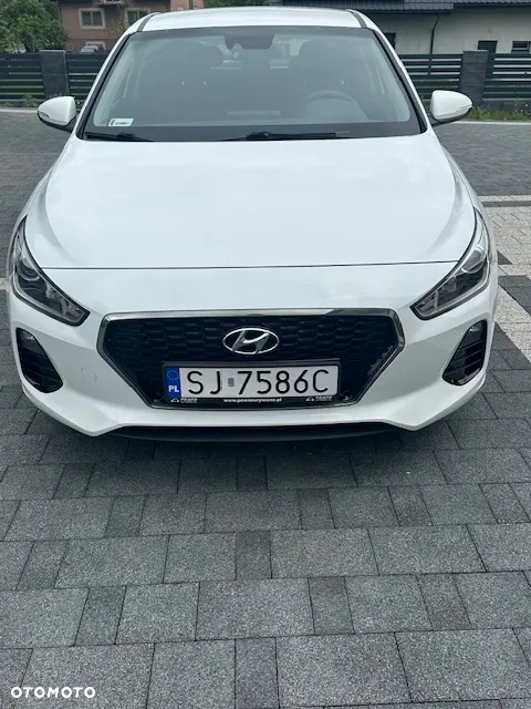 Hyundai i30 1.4 Classic + - 9