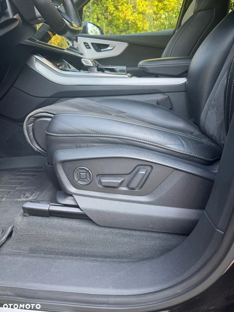Audi SQ7 4.0 TDI Quattro Tiptronic - 6