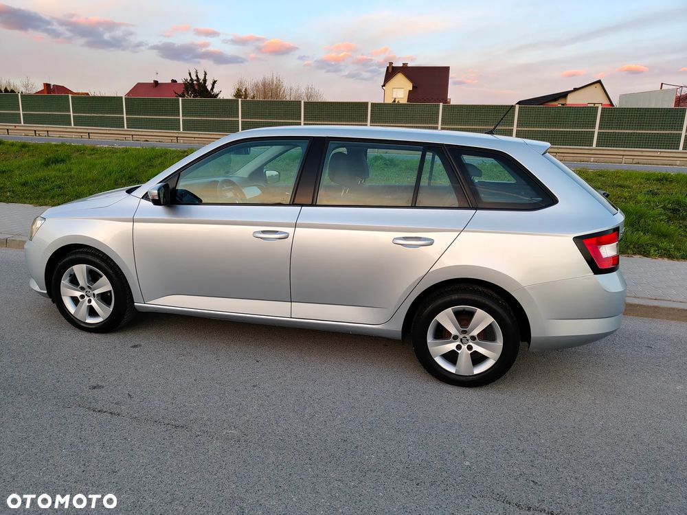 Skoda Fabia 1.2 TSI Ambition - 10