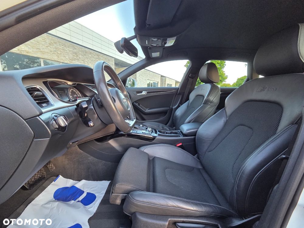 Audi A4 Avant 2.0 TDI DPF clean diesel quattro S tronic S line Sportpaket - 19
