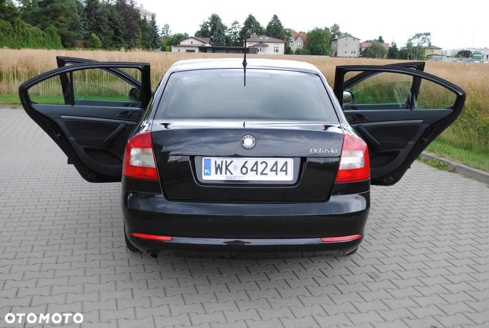 Skoda Octavia 1.6 Elegance - 26
