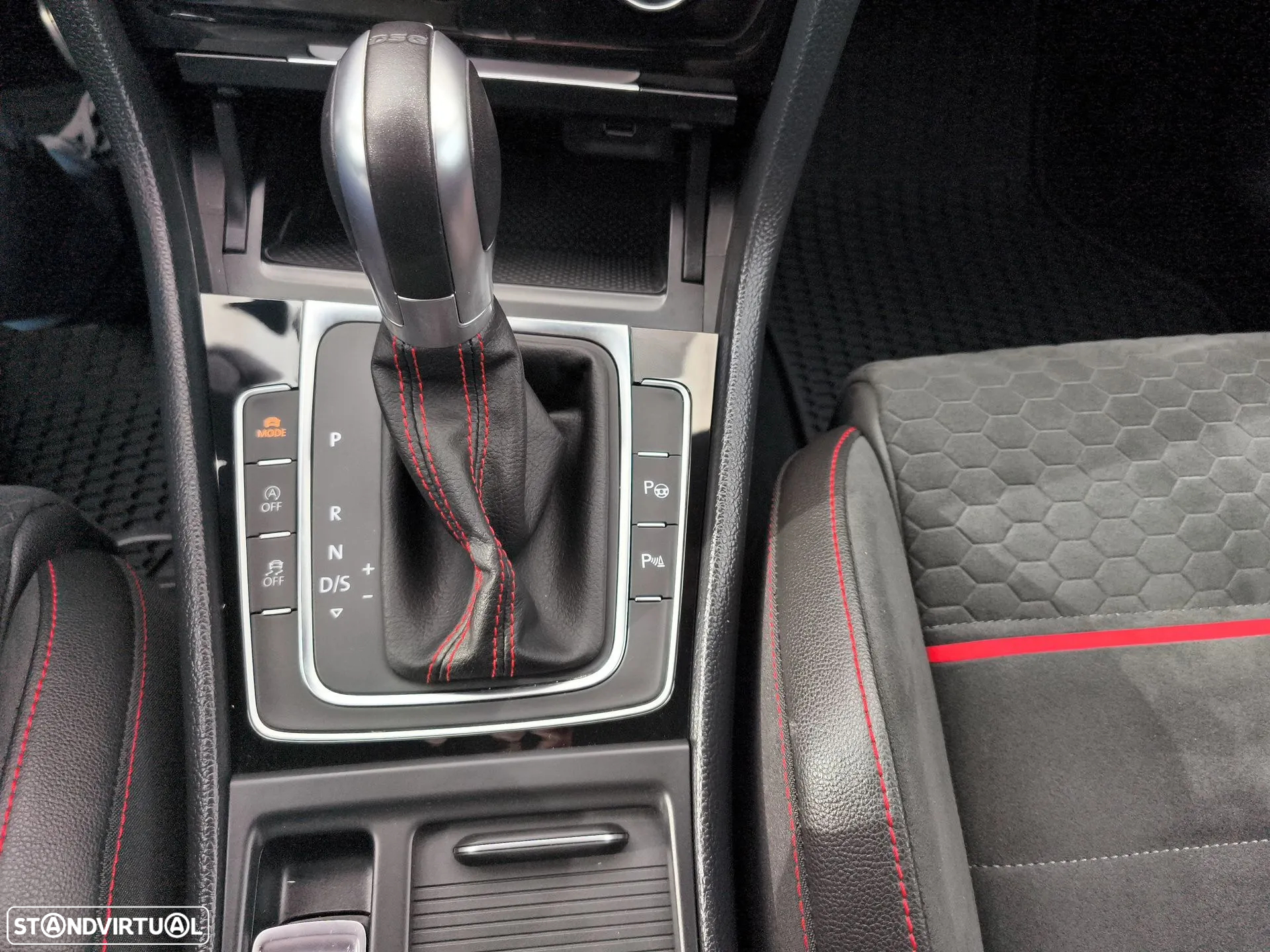 VW Golf 2.0 TSi GTi DSG Performance - 15