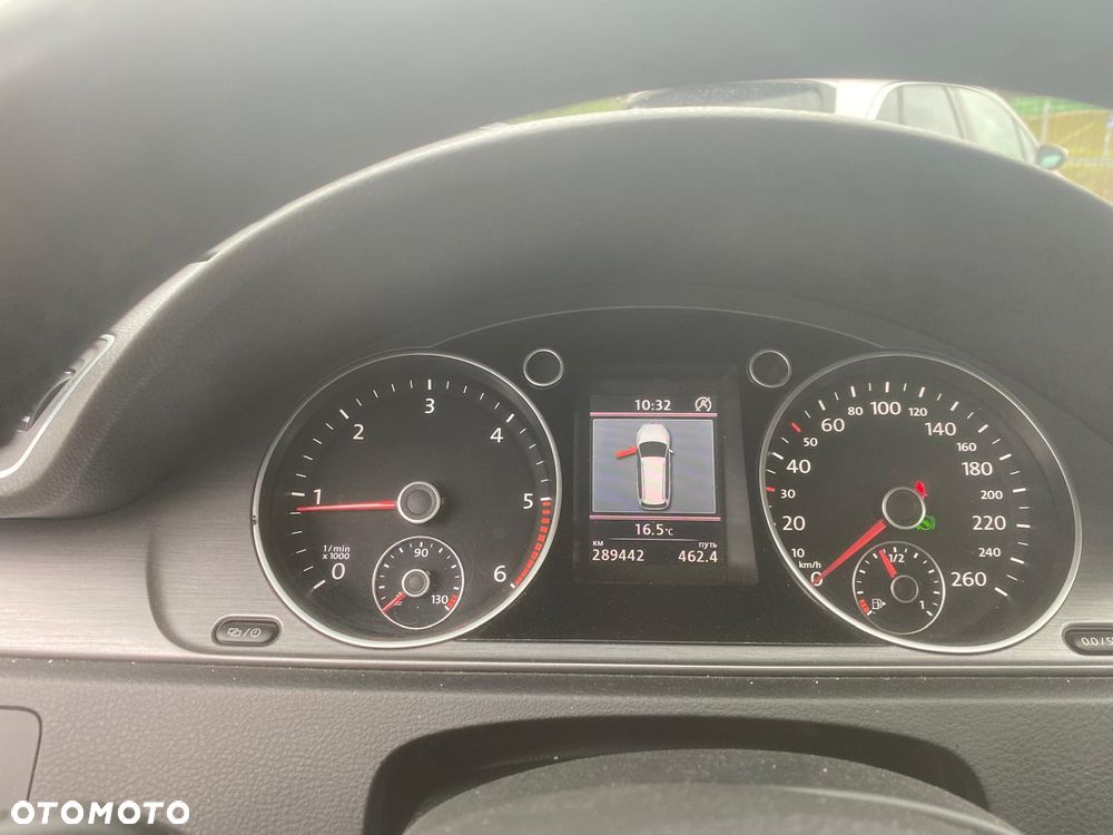 Volkswagen Passat 2.0 TDI DSG BlueMotion Technology Comfortline - 20