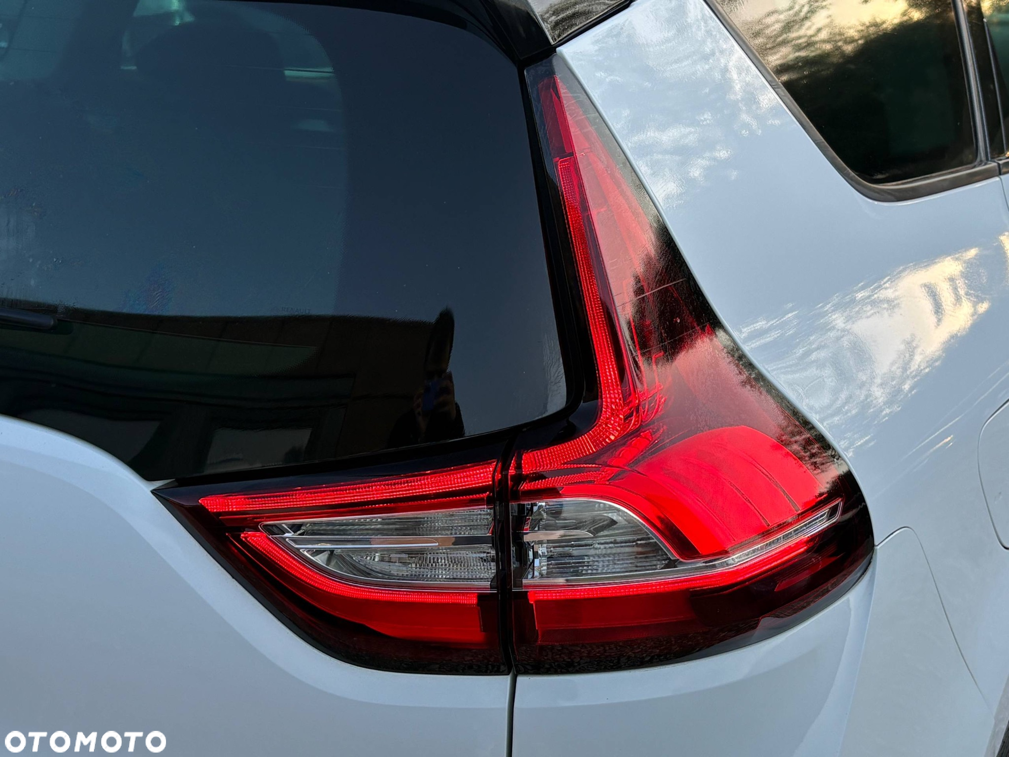 Renault Scenic 1.7 Blue dCi Zen - 11