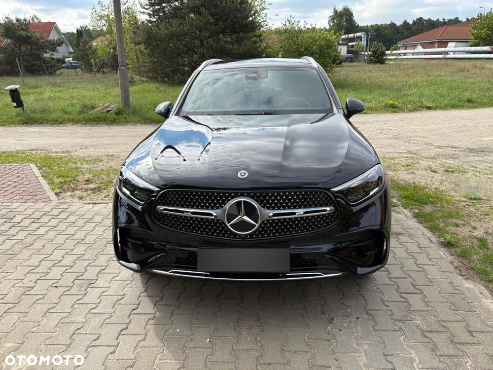 Mercedes-Benz GLC - 2