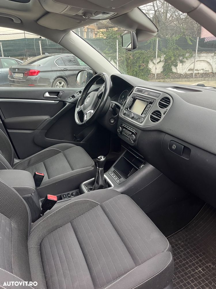Volkswagen Tiguan 2.0 TDI DPF 4Motion BlueMotion Technology Cup Sport & Style - 13