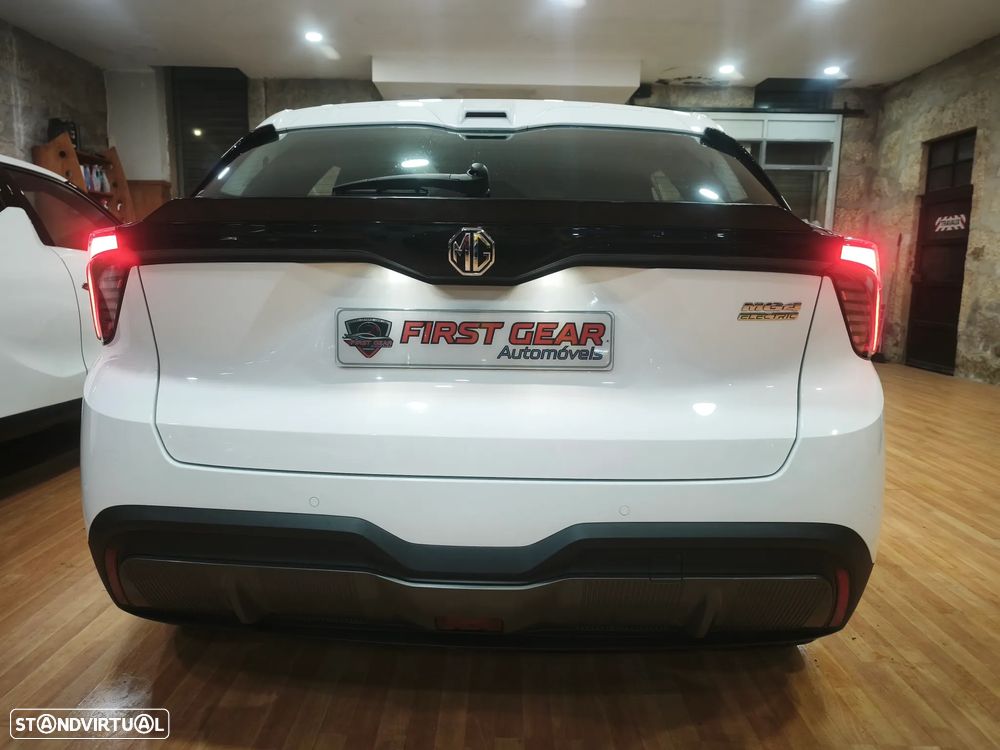 MG MG4 51 kWh Standard - 5