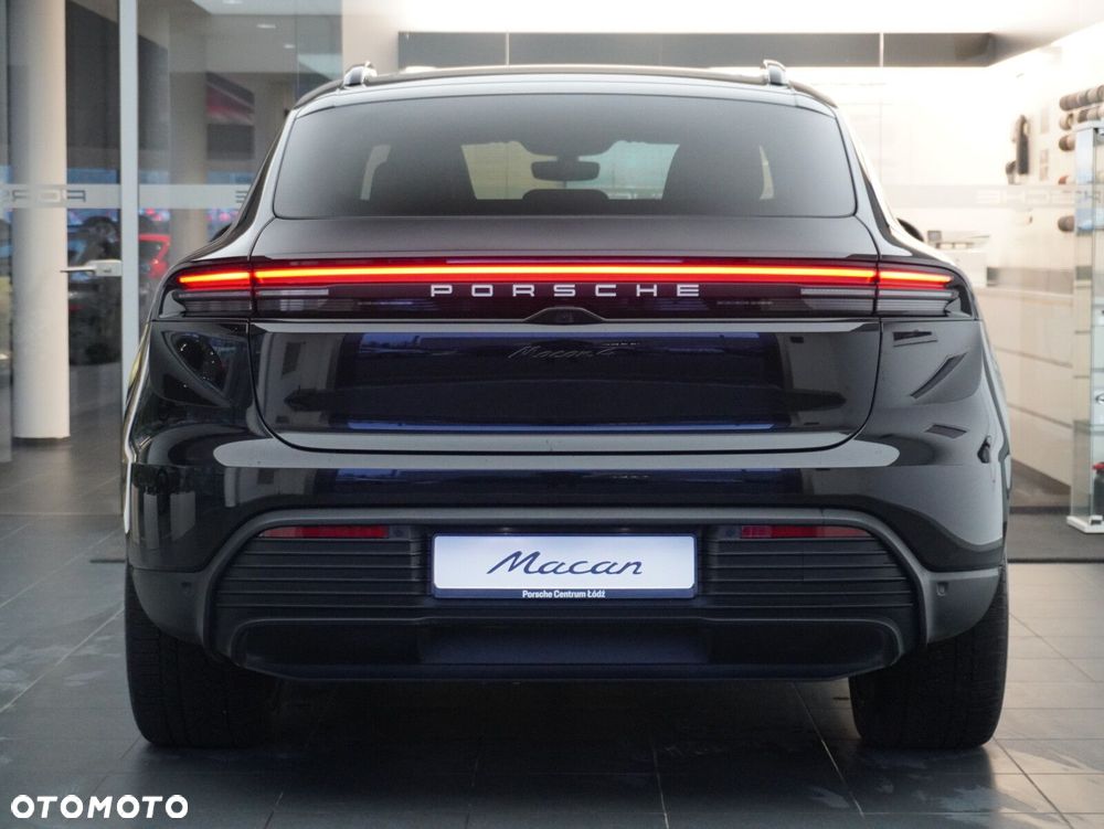 Porsche Macan - 11