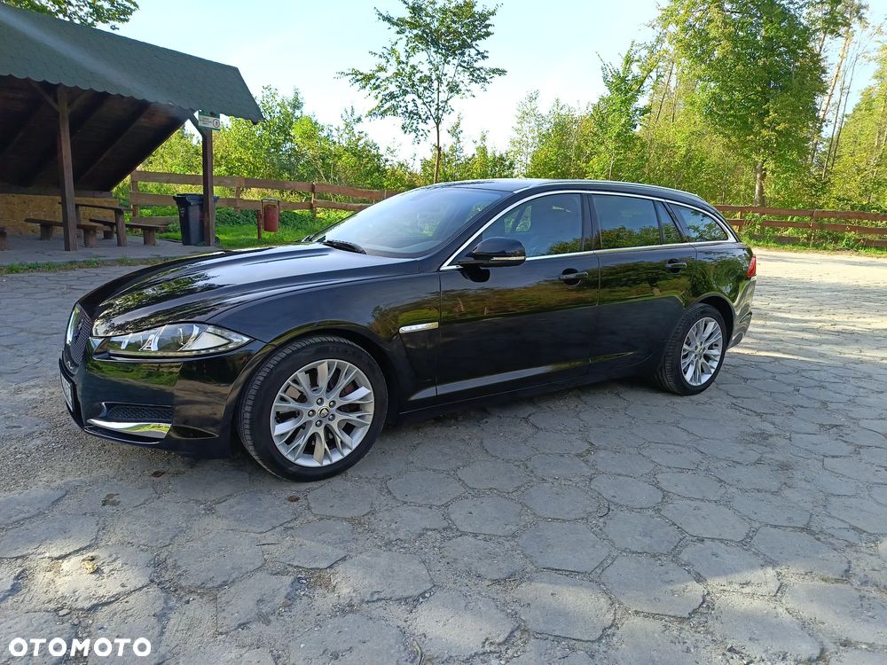 Jaguar XF 3.0 V6 D S - 4