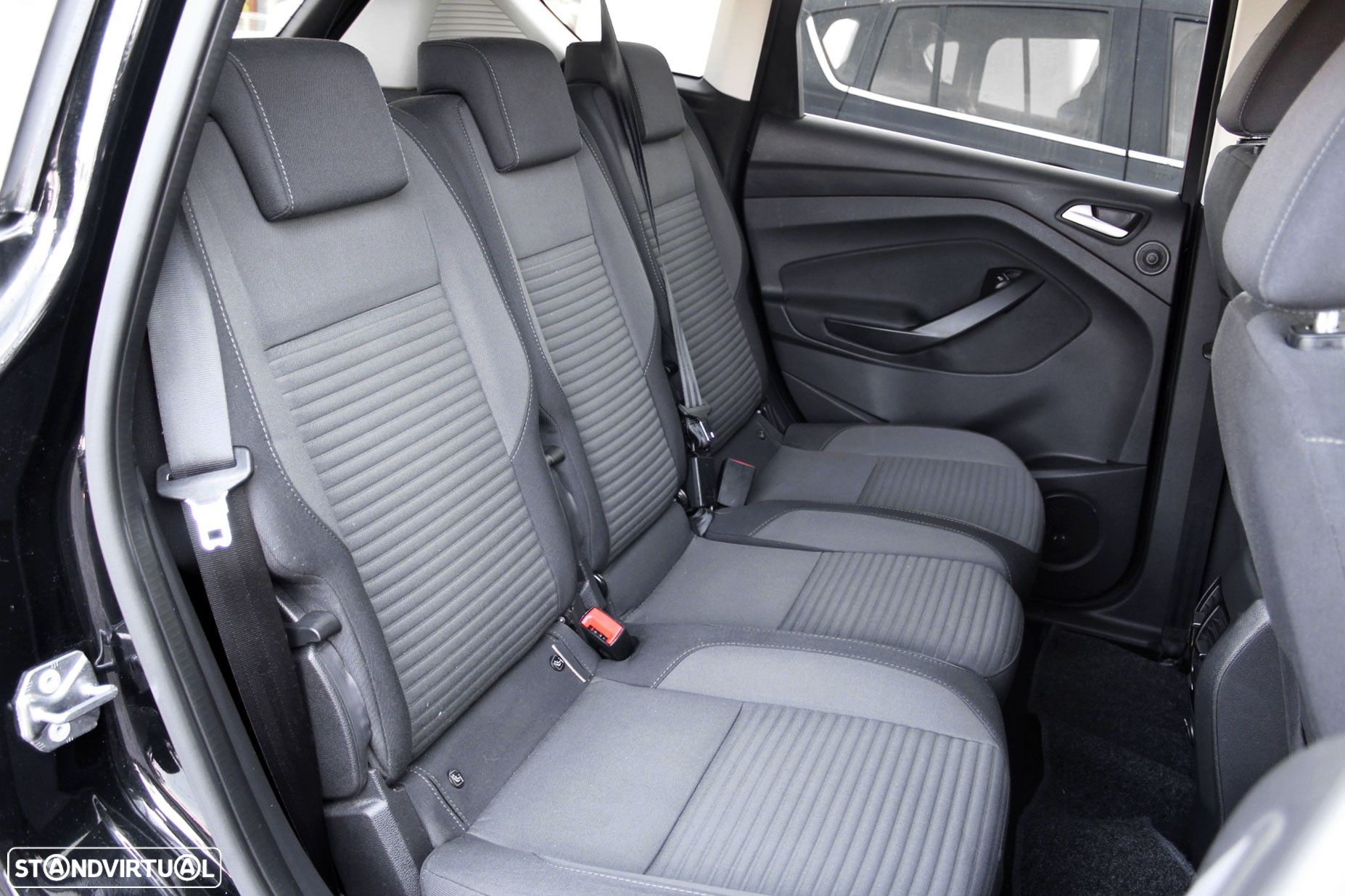 Ford C-Max 1.5 TDCi Titanium S/S - 15