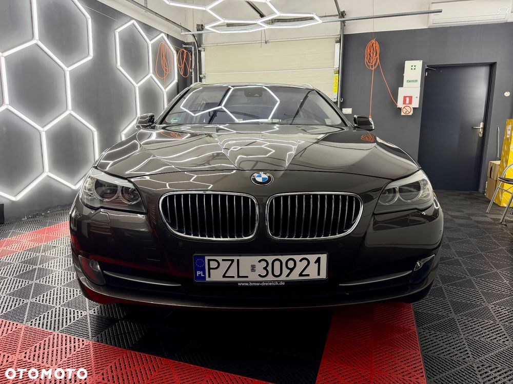 BMW Seria 5 525d xDrive Sport-Aut - 5