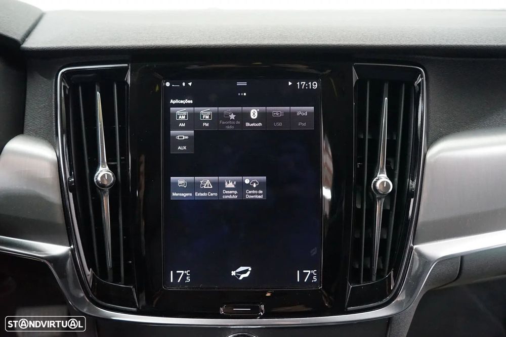 Volvo S90 2.0 D5 Momentum AWD Geartronic - 32