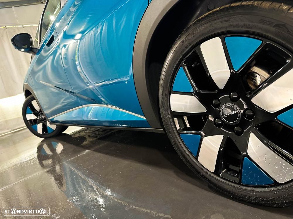 BYD Dolphin 60.4 kWh Design - 8