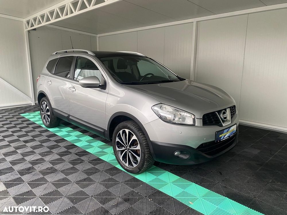 Nissan Qashqai+2 - 1