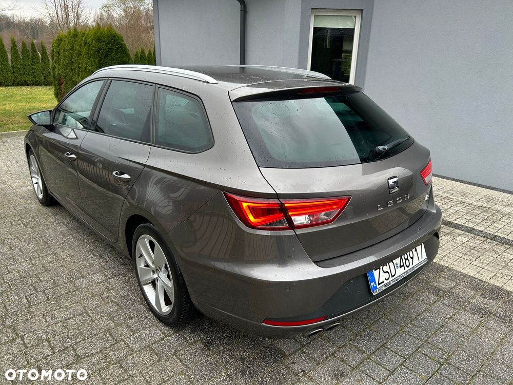 Seat Leon 2.0 TDI DPF Ecomotive FR - 17