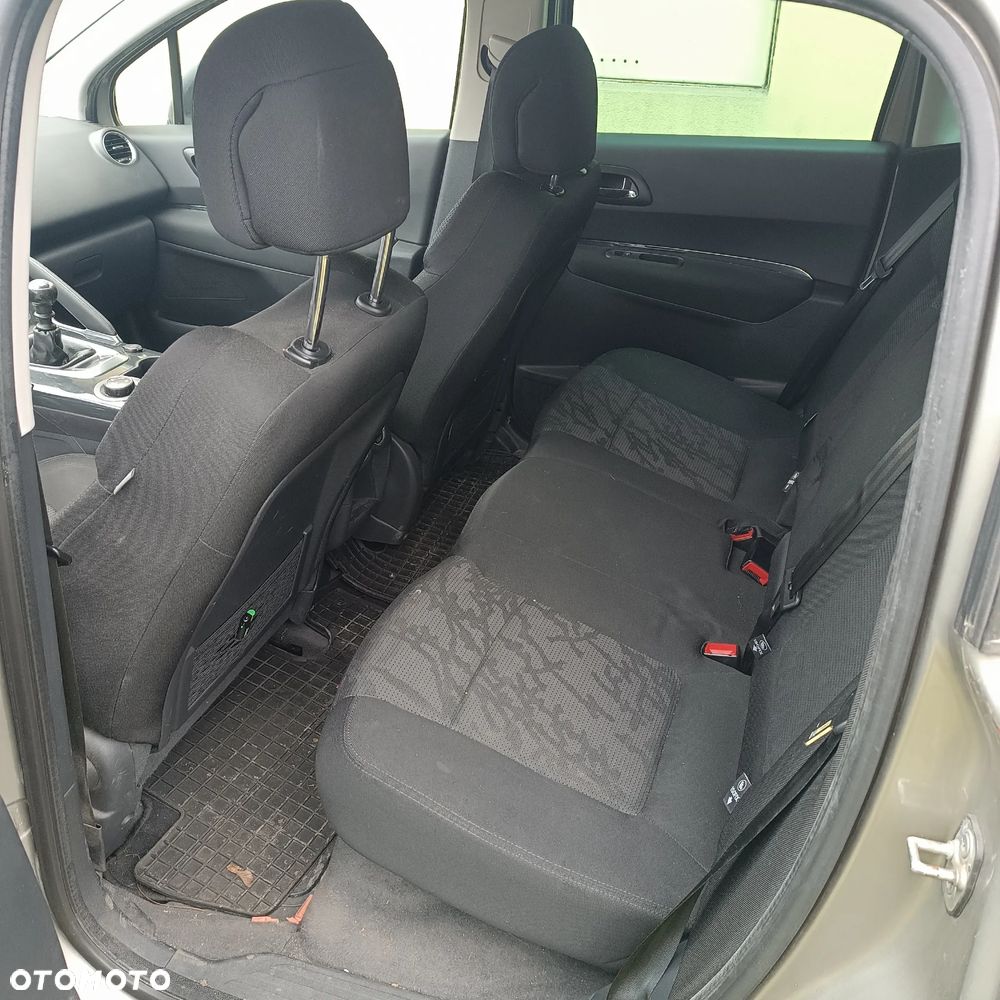 Peugeot 3008 1.6 Premium - 8