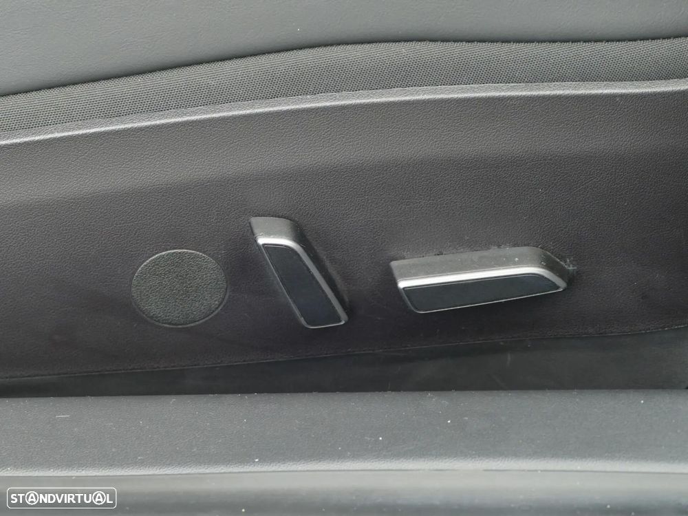 Tesla Model 3 Long Range Tração Integral - 29