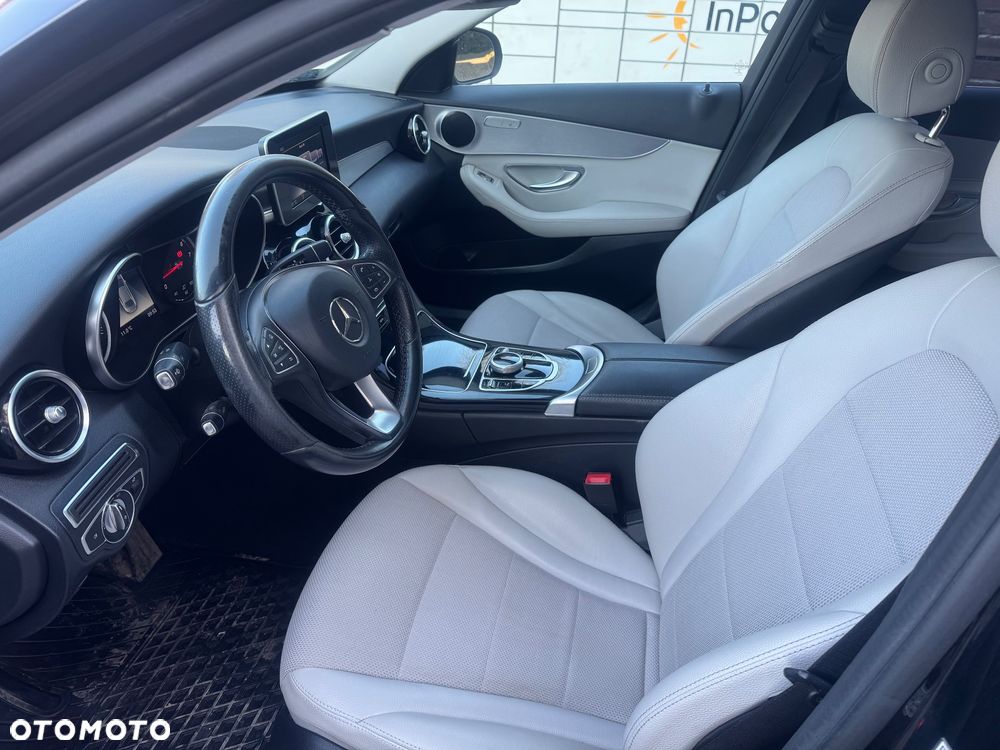 Mercedes-Benz Klasa C 180 9G-TRONIC - 10