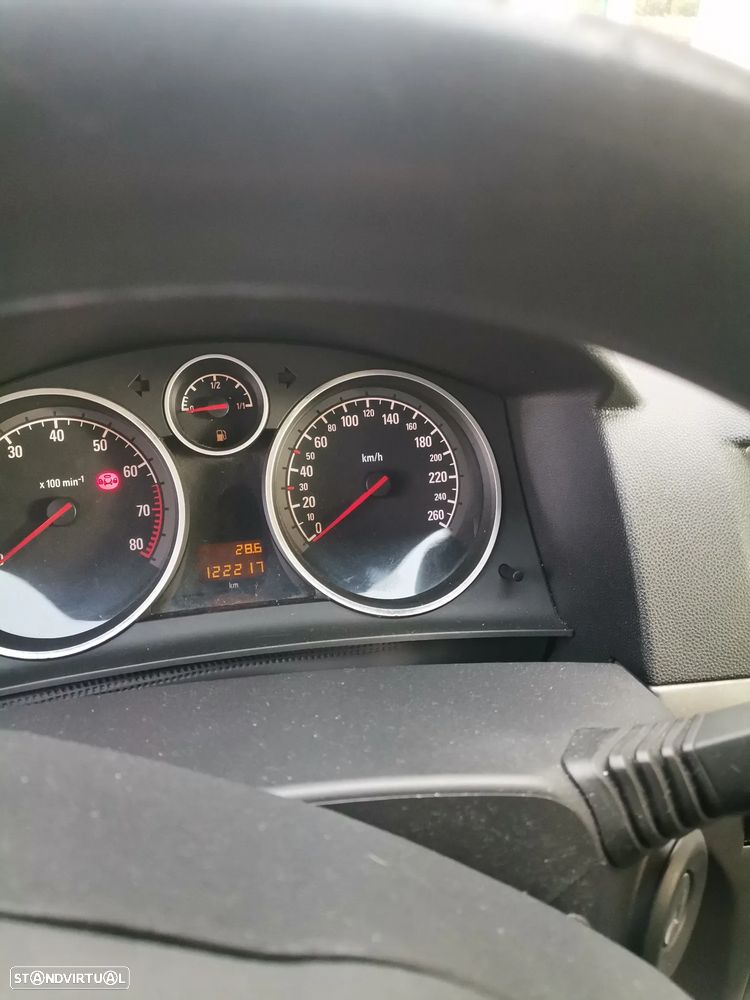 Opel Astra 1.4 Cosmo - 4