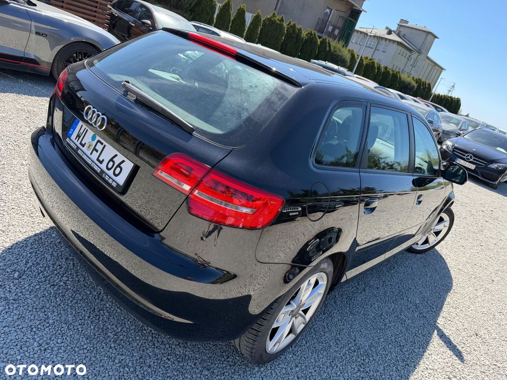 Audi A3 Sportback 1.6 Ambition - 22