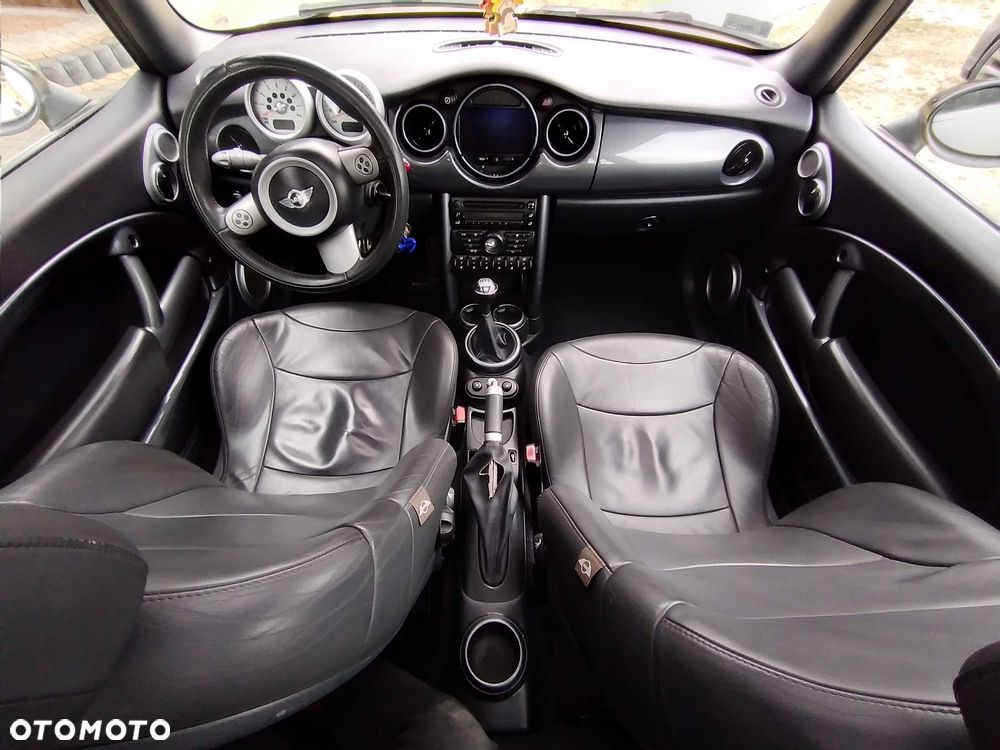 MINI Cooper S - 6