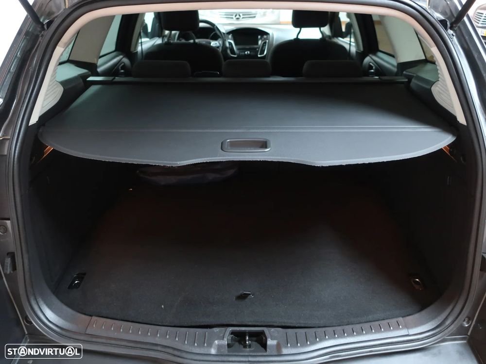 Ford Focus 1.0 SCTi Titanium - 11