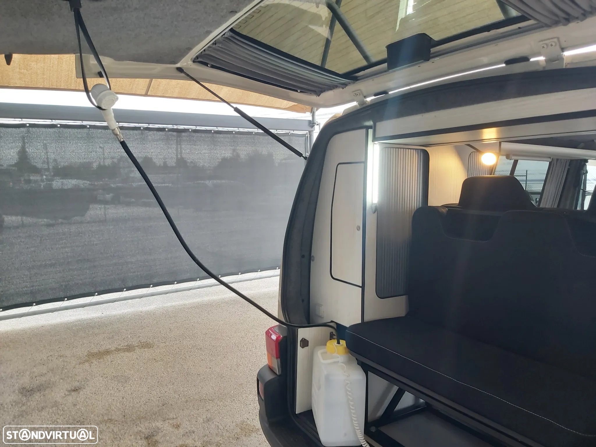 VW California T4 2.5 TDI-California-Campervan - 36