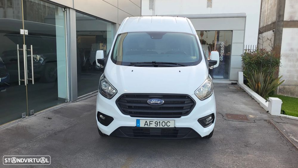 Ford Transit Custom L2H2 (Longa com Tecto Alto) - 13