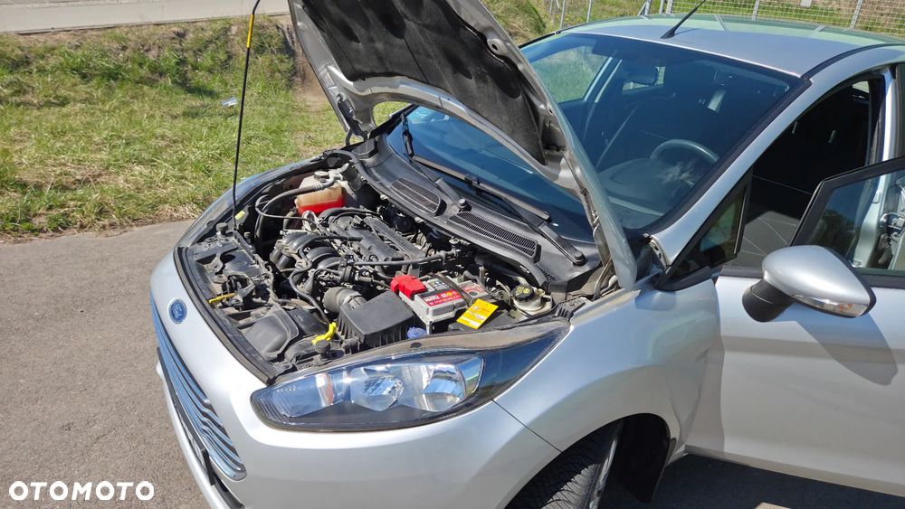 Ford Fiesta 1.4 Trend EU5 - 15