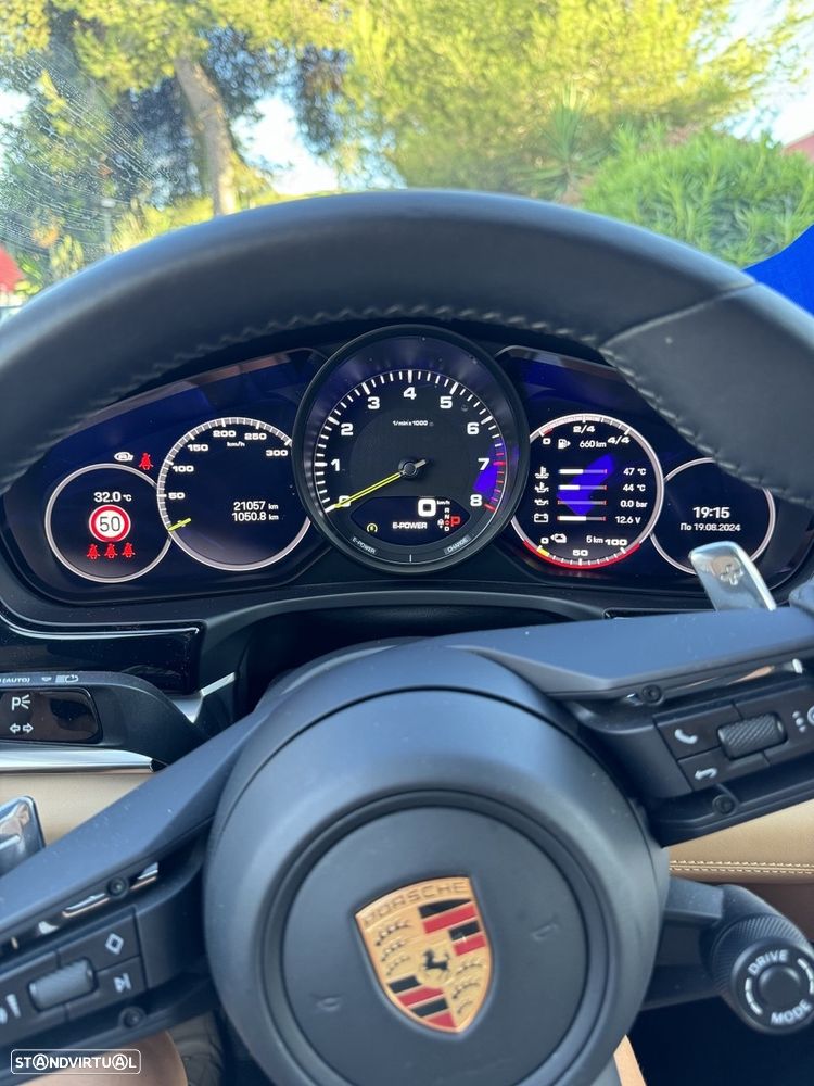 Porsche Panamera Sport Turismo 4S E-Hybrid - 6