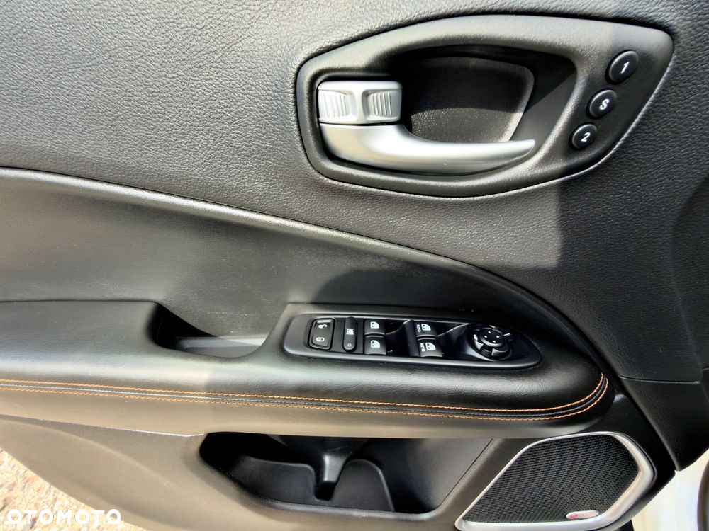 Jeep Compass 1.4 MultiAir Active Drive Automatik Opening Edition - 17