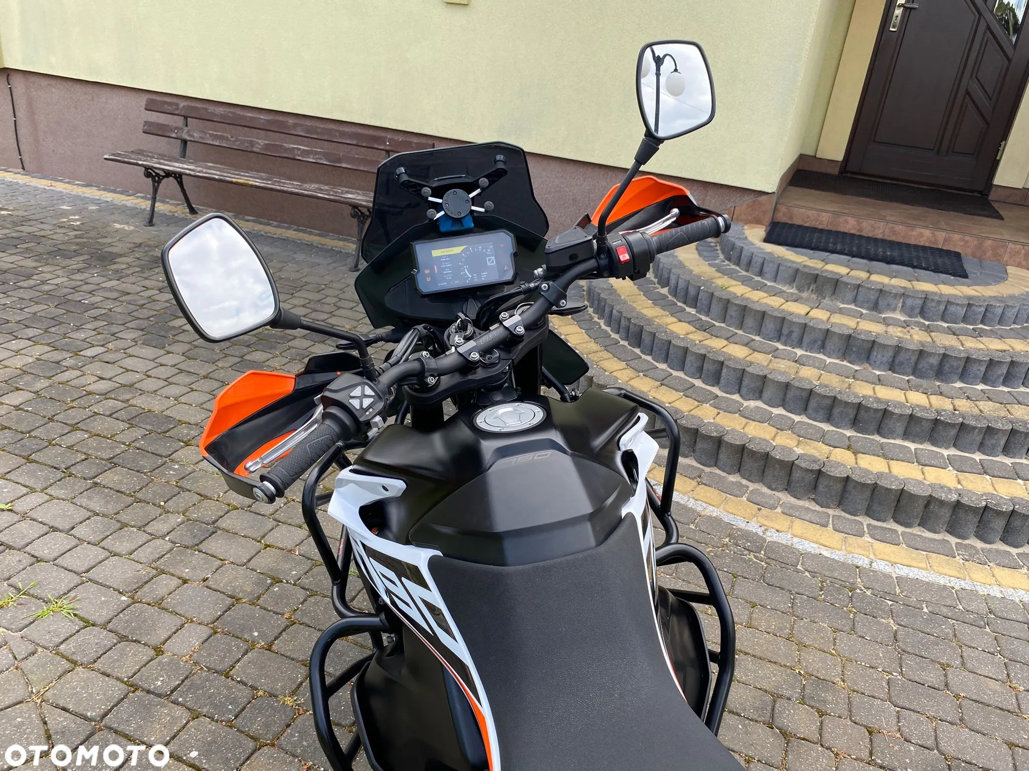 KTM Adventure - 3