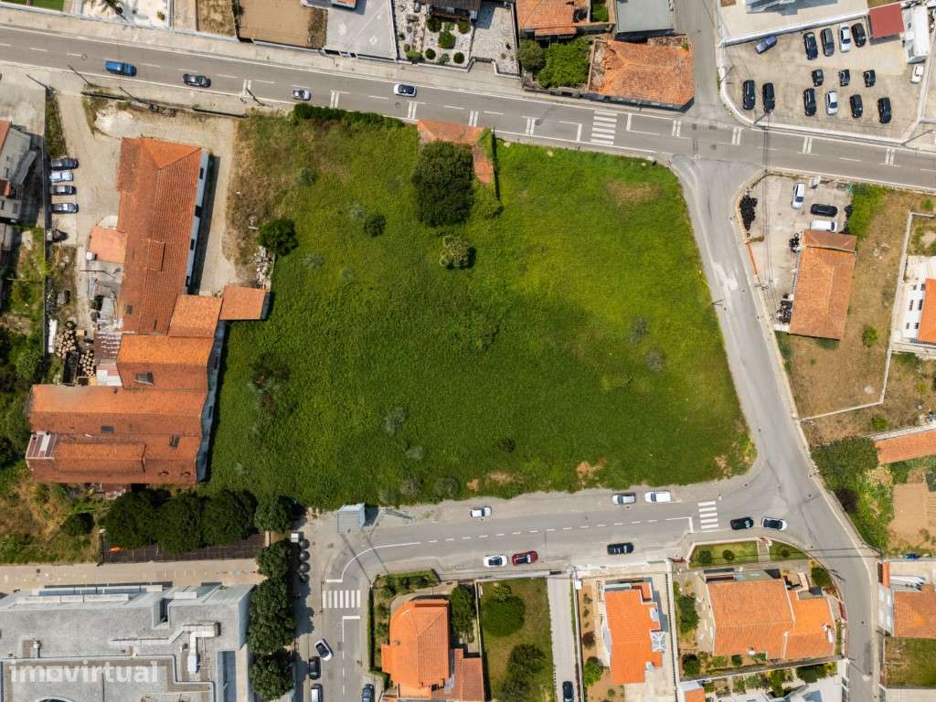 Terreno para moradias em banda | Paramos - Grande imagem: 3/6