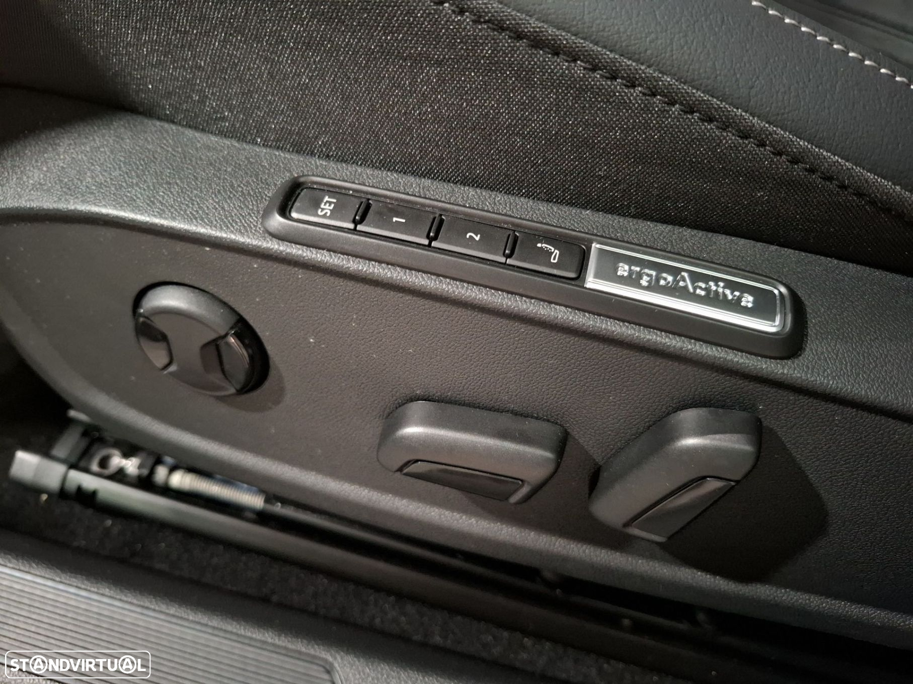 VW Golf 1.5 TSI e-Hybrid Style DSG Versão Fiscal - 26