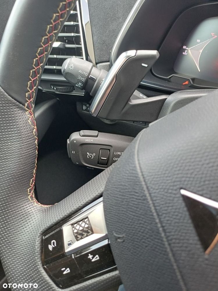 DS Automobiles DS 7 Crossback - 27