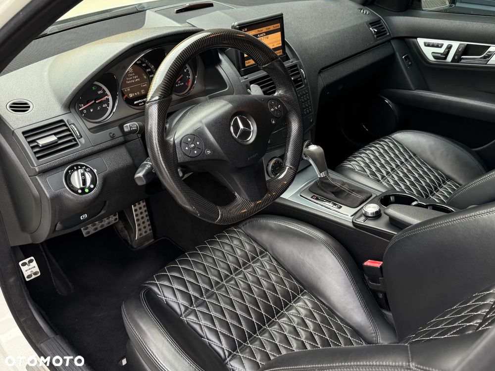 Mercedes-Benz Klasa C 63 AMG 7G-TRONIC - 12