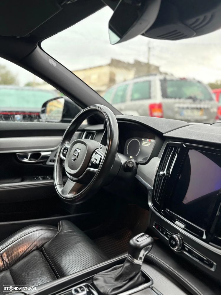 Volvo V90 2.0 D5 Inscription AWD Geartronic - 7