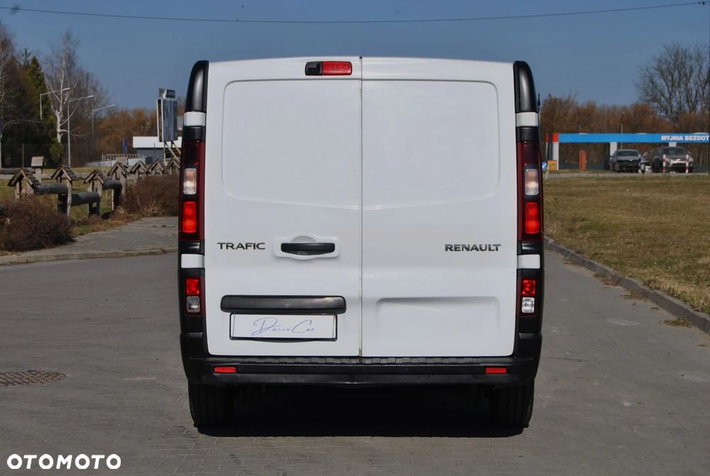 Renault Trafic - 15