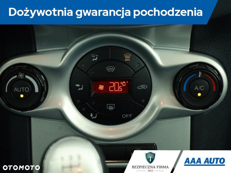 Ford Fiesta - 12