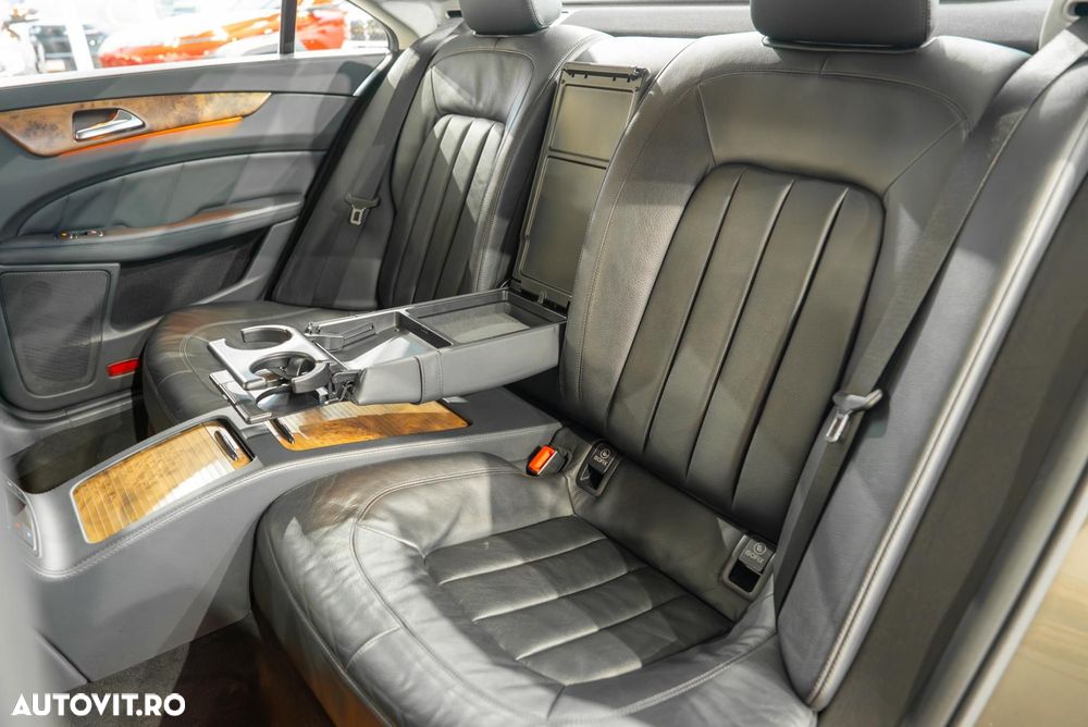 Mercedes-Benz CLS 350 CDI DPF BlueEFFICIENCY 7G-TRONIC - 23