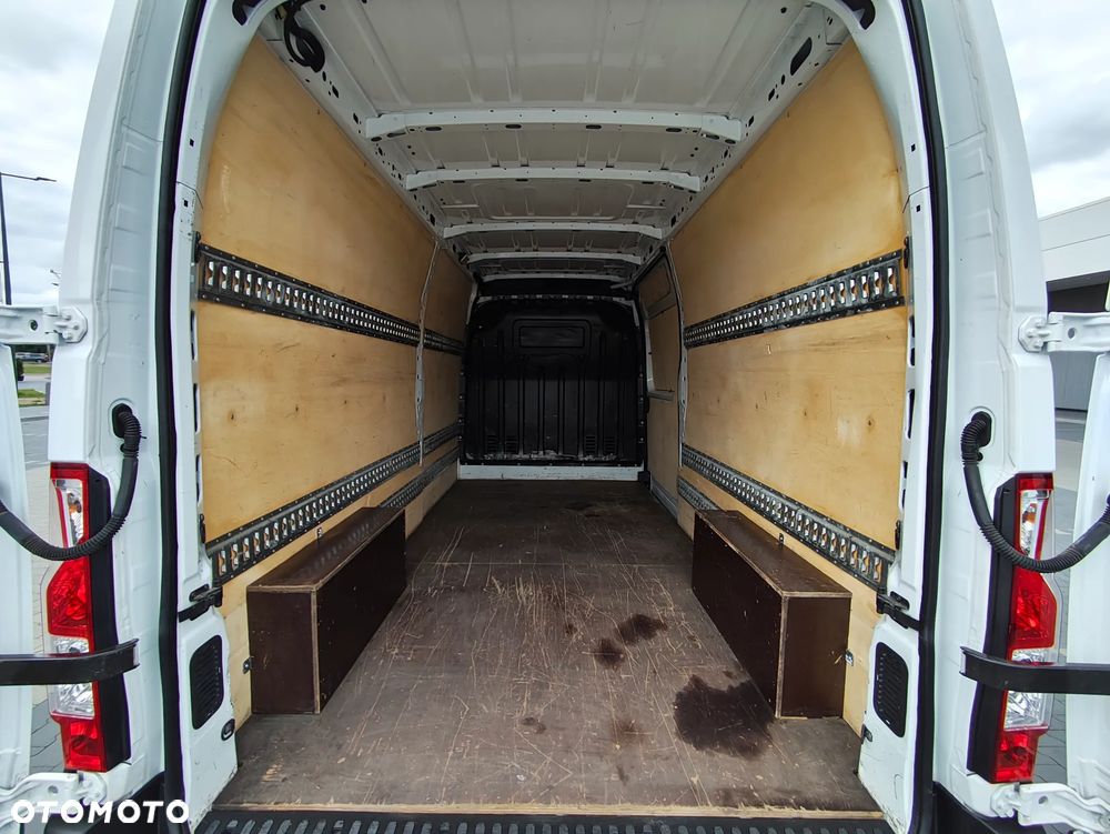 Opel Movano - 12