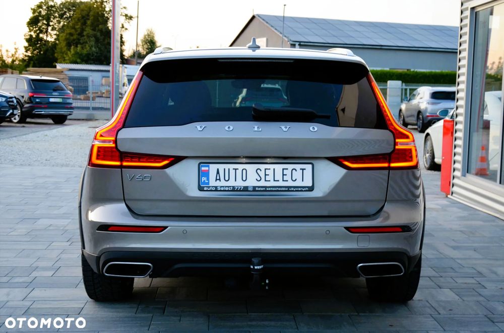 Volvo V60 Cross Country D4 AWD Geartronic Pro - 14