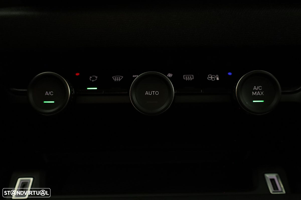 Citroën C4 1.2 PureTech Plus EAT8 - 13