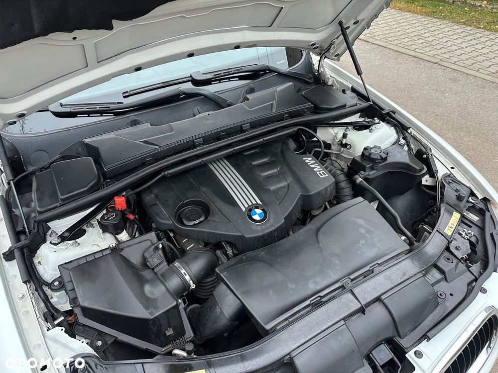 BMW Seria 3 320d - 20