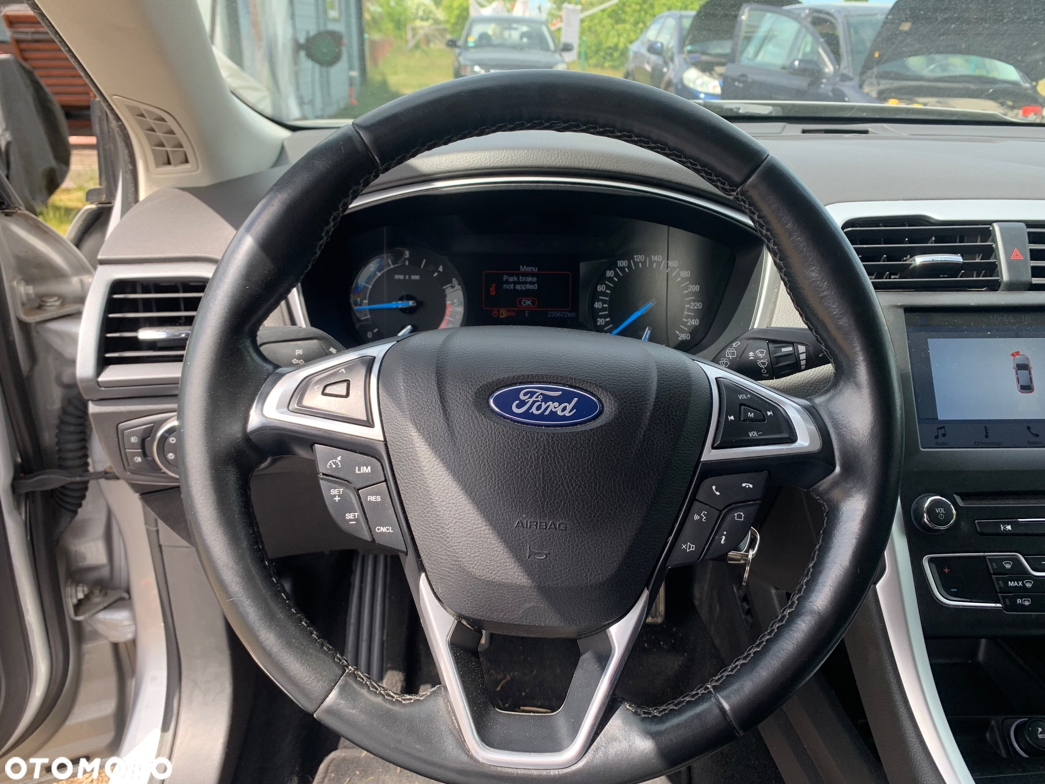 Ford Mondeo - 8