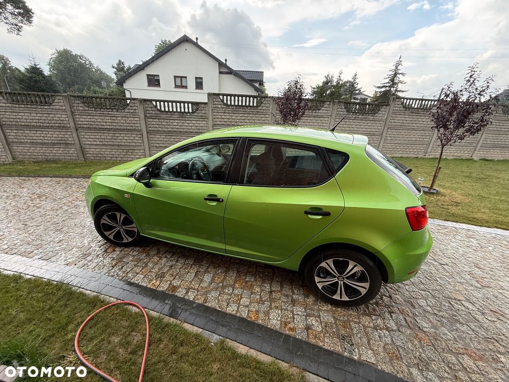 Seat Ibiza 1.2 12V Reference Salsa - 4