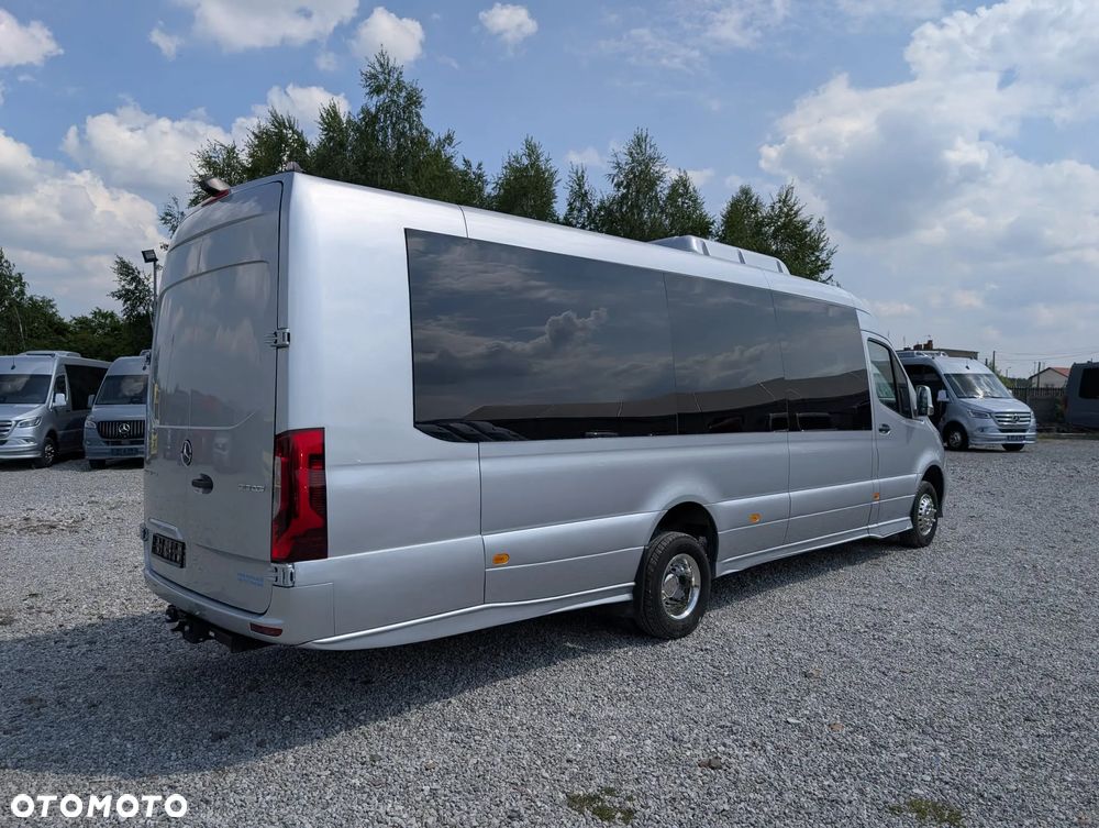 Mercedes-Benz Sprinter 519 - 5