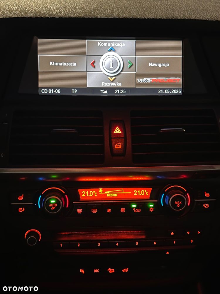 BMW X5 3.0sd xDrive - 9