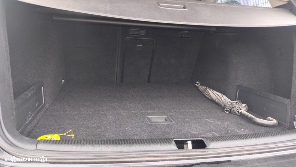 VW Passat 1.6 TDI BlueMotion - 8