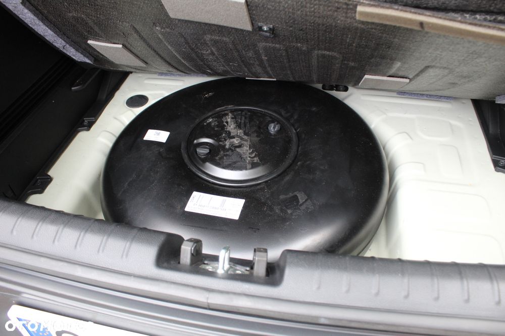Kia Stonic 1.4 M - 8